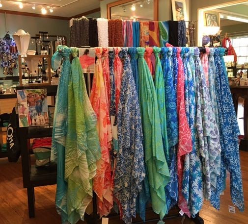 Level Up Your Seaside Holiday Fashion: Buy Sarong for women Online